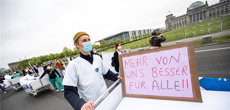 „Der Pflege geht die Luft aus“ © Fabian Sommer / dpa / picture alliance